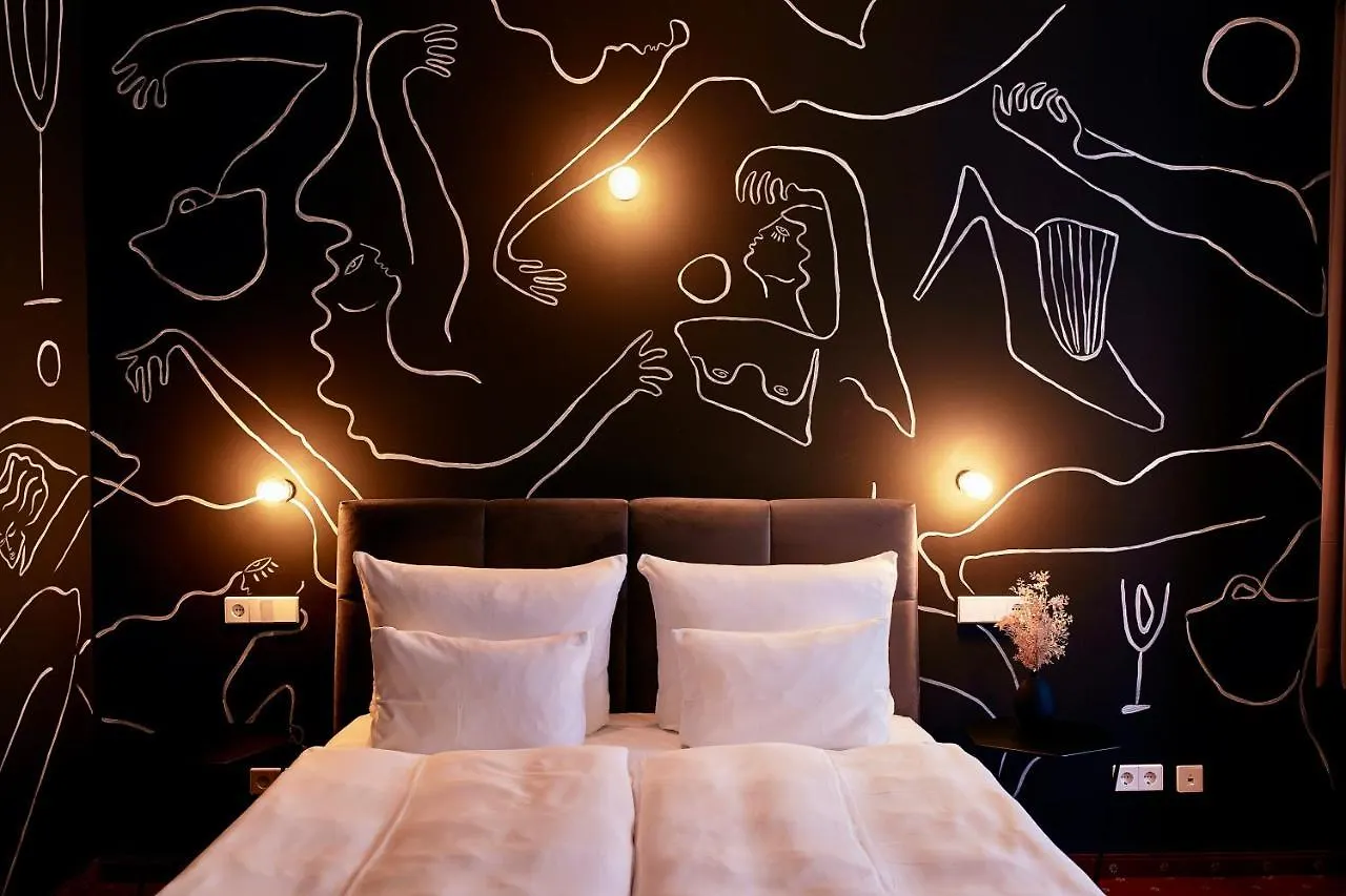 Wdrei Hotel München 0*,  Deutschland